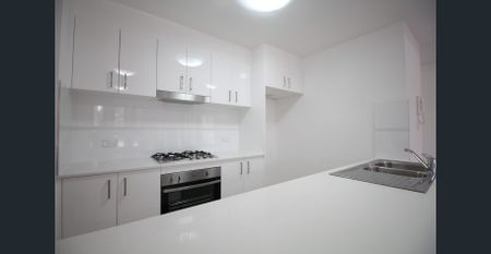 Immaculate Two Bedroom Apartment With All The Extras! - Photo 5