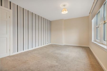 2 bedroom semi-detached house to rent - Photo 4