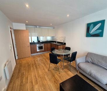 1 Bed Flat, Schrier Ropeworks, IG11 - Photo 4