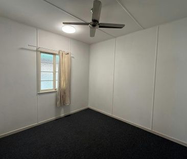 Charming Family Home! - Photo 4