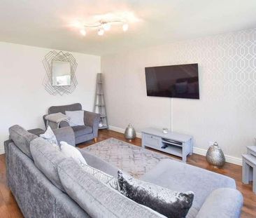 Gladden Hey Drive, Winstanley, Wigan, WN3 - Photo 2