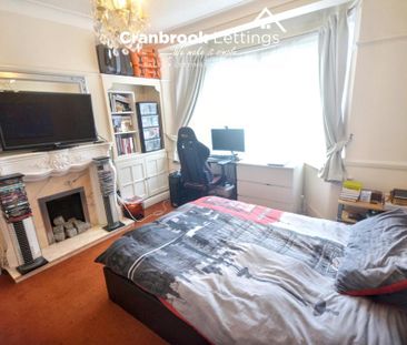 3 bedroom terraced house to rent - Photo 5