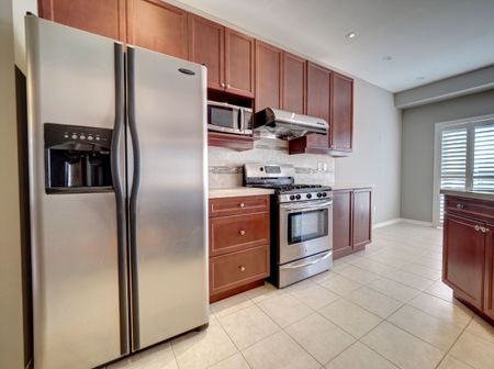 For Lease - 13 Wilcliff Court, Markham, Ontario - Photo 4