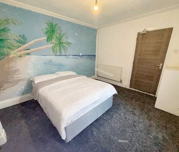 3 bedroom house share to rent - Photo 4