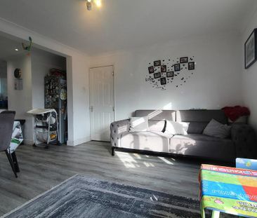 4 bedroom maisonette to rent - Photo 3