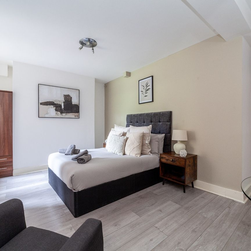 1 Bed Flat, Carlton Mansions, W9 - Photo 1