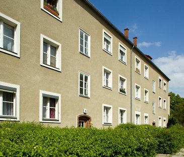 Platz für Home-Office oder Kind - 2,5 Zimmer zur freien Gestaltung - Photo 2