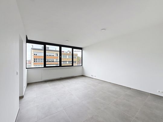 Live with the owner - studio apartment for rent - Photo 1