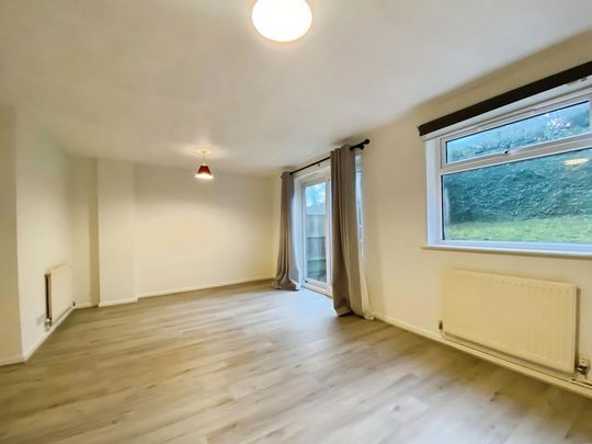 2 bedroom semi-detached house to rent - Photo 1