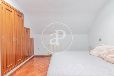 Flat for rent with views in Madrid - Photo 2