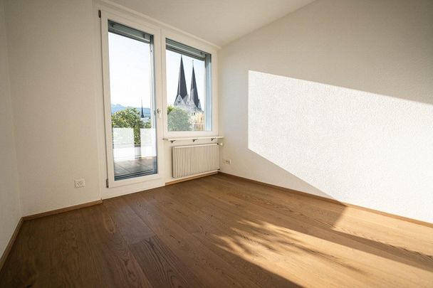 Exklusive Attikawohnung im Herzen von Olten - Photo 1