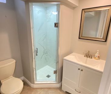 For Lease - 22 Amblecote Pl N/A Unit# Bsmt, Hamilton, Ontario - Photo 5