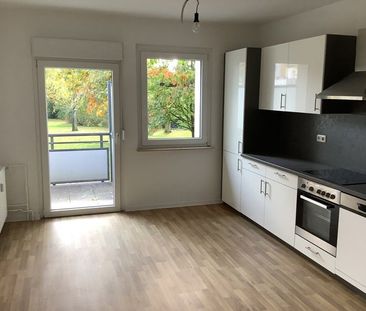 Geräumige 1,5 Singlewohnung mit Küchenzeile und großem Balkon - Photo 3