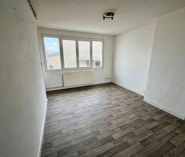 Apartment - Photo 2