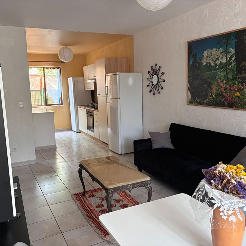 Location Appartement 2 pièces 38m² - Photo 1