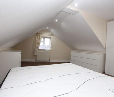 House share to rent - Photo 4