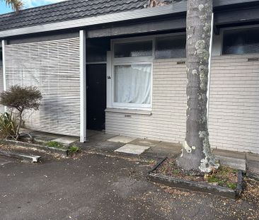 Charming Studio Unit w/Garden! - Photo 1