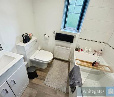 3 bedroom semi-detached house to rent - Photo 5