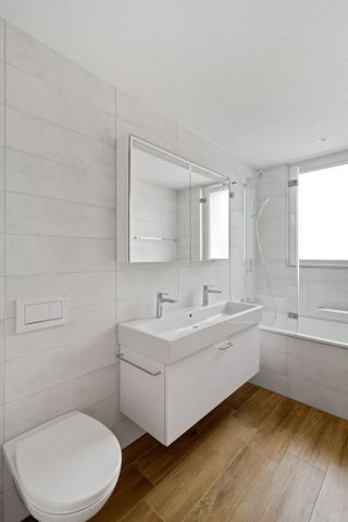 4.5 Zimmer, 111 m², 1. Stock - Photo 3