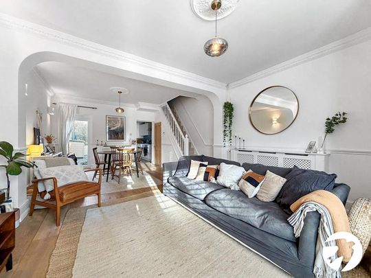 3 bedroom terraced house to rent - Photo 1