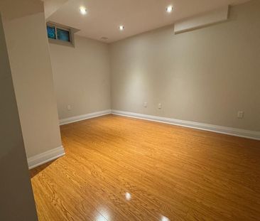 For Lease - 3674 Freeman Terrace, Mississauga, Ontario - Photo 2
