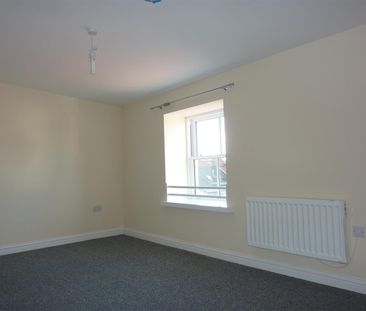 Benedict Court, Selby YO8 - Photo 1