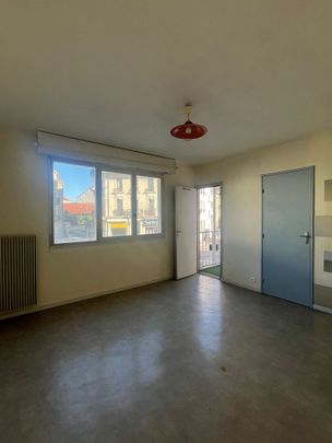 Location Appartement 1 pièce 25m² - Photo 1