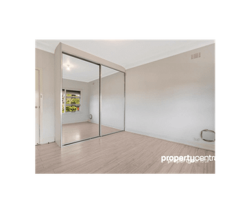 Comfortable & Well-Kept 3-Bedroom Home with Spacious Backyard & Mod... - Photo 1