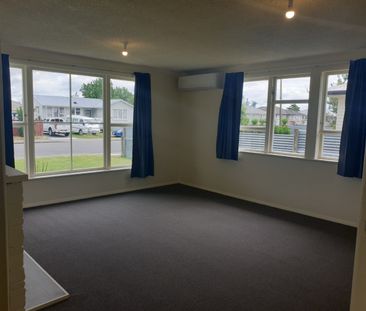 ARBROATH AVENUE, FLAXMERE - Photo 4