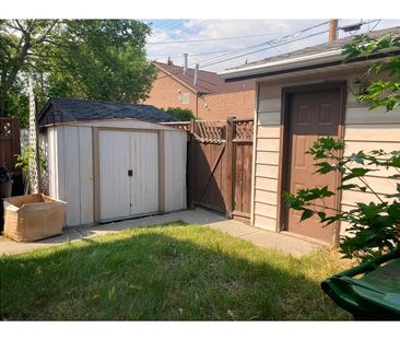 8104 47 Avenue Northwest, Calgary - Photo 4