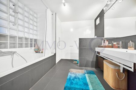 SPACIEUX DUPLEX DE STANDING AVEC JARDINS ET BALCON - Photo 4