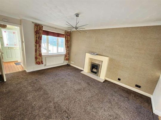 Farleigh Close, Westhoughton, Bolton, BL5 - Photo 1