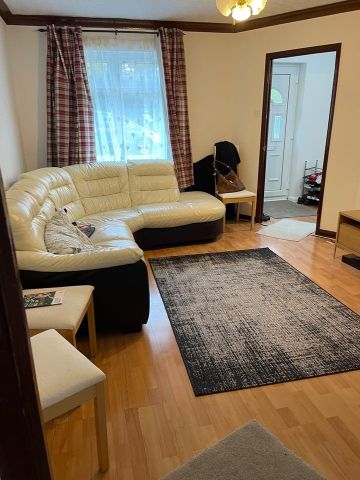 4 bedroom detached house to rent - Photo 2