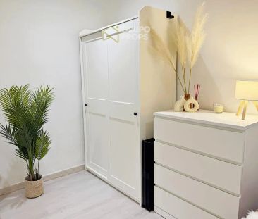 Apartamento de alquiler en Calle Meson de Paredes, Embajadores - La... - Photo 4