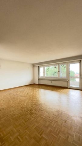 Gepflegte 4.5 Zimmer-Wohnung an privilegierter Lage - Photo 5