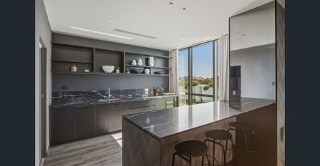 LUXURY SUB-PENTHOUSE APARTMENT FOR LEASE - Photo 5