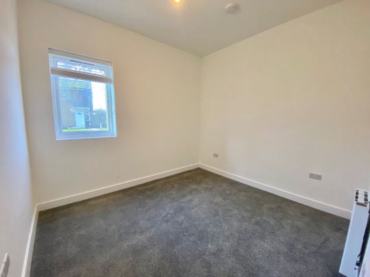 Peterborough - Photo 1