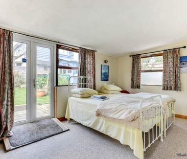 1 bedroom property to rent in Shoreham By Sea - Photo 2