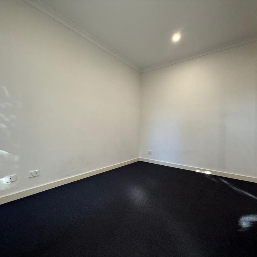 21A Bliburg Street, Jacana VIC 3047 - Photo 1