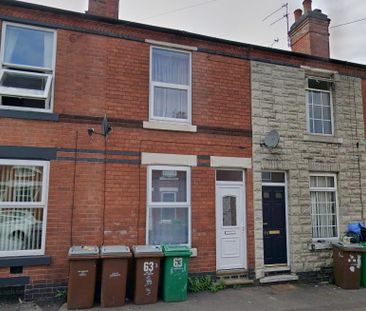 2 bedroom terraced house to rent - Photo 4