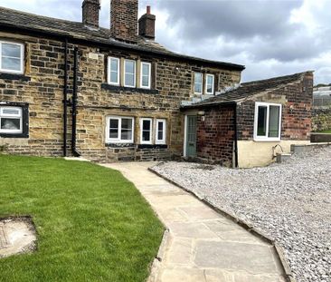 2 bedroom semi-detached house to rent - Photo 2