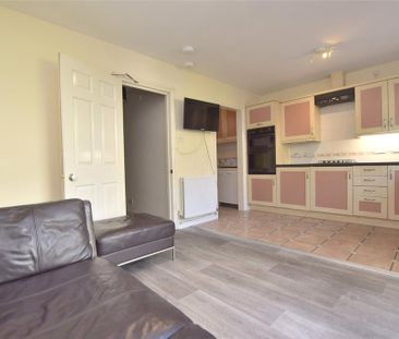 1 bedroom semi-detached house to rent - Photo 6