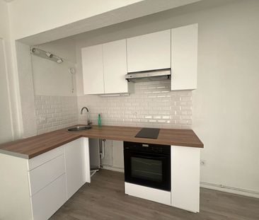 Location Appartement 1 pièce 31m² - Photo 6