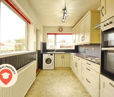 4 bedroom semi-detached house to rent - Photo 1