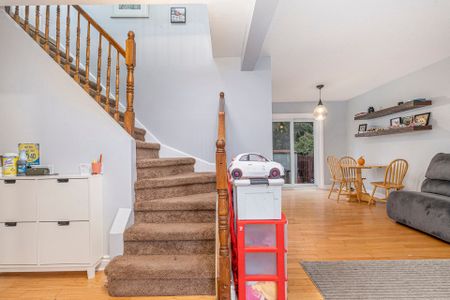 For Lease - 45 Raftus Square, Barrhaven, Ontario - Photo 4