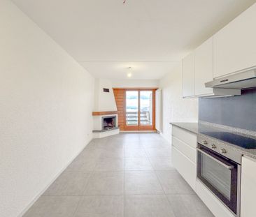 Appartement de 2,5 pces avec balcon - Splendide vue - Rénové en 2025 - Photo 4
