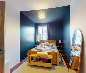 3 bedroom terraced house to rent - Photo 5