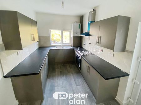 Walsh Street, MOUNTAIN ASH - Photo 4