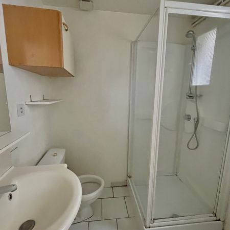 Location Appartement 1 pièce 17m² POITIERS 86000 - Photo 3