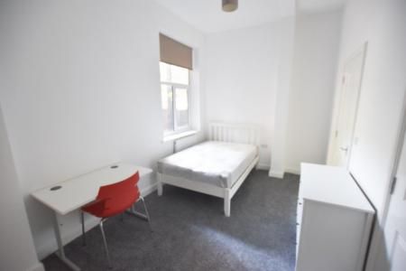 London Road, Leicester - Photo 2